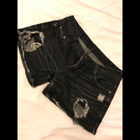 🌟 SOLD SALE BUNDLES 3 high waisted shorts - Picture 2 of 4
